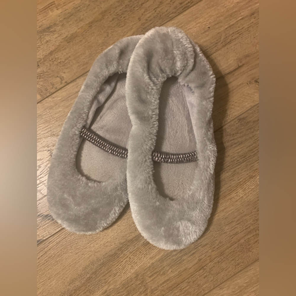 Like new slippers